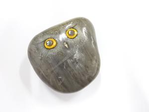 アンティーク　天然石　フクロウ　帯留め